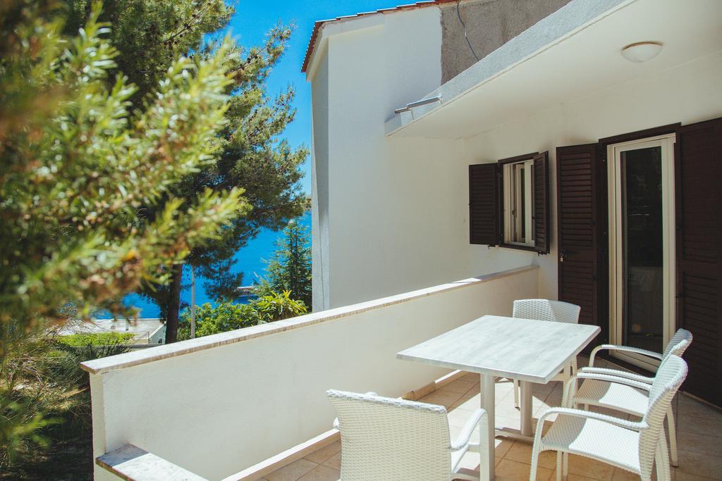 Apartments Dada Omiš Oda fotoğraf